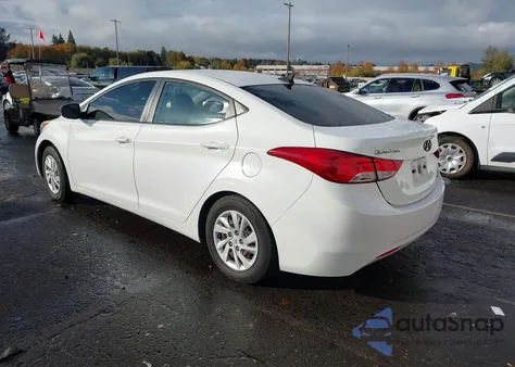2012 Hyundai Elantra Limited z USA, uszkodzony, nr VIN 5NPDH4AE5CH150821